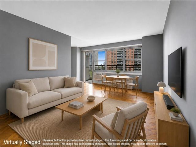  1 BR,  1.00 BTH &nbsp;Co-op style home in Brighton Beach