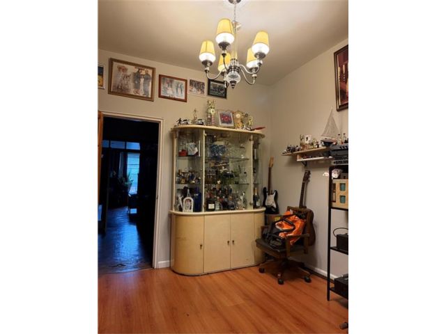 [PHOTO]