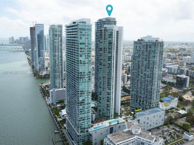  2 BR,  3.00 BTH &nbsp; style home in Miami