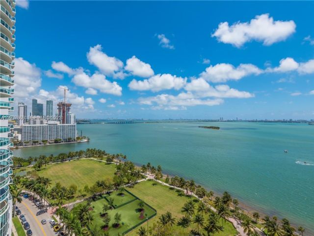  3 BR,  4.00 BTH &nbsp; style home in Miami