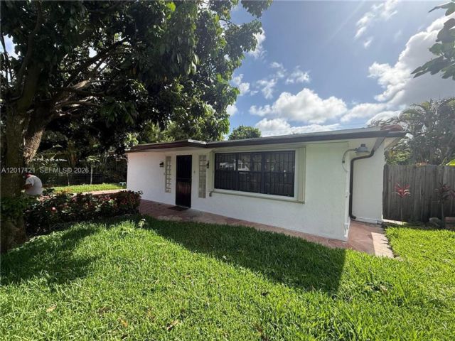  3 BR,  2.00 BTH &nbsp; style home in Fort Lauderdale