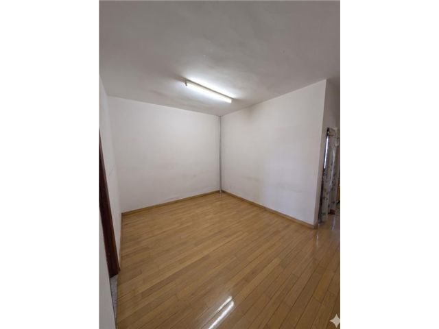 [PHOTO]