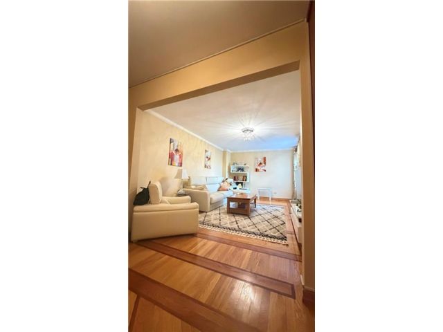  2 BR,  1.00 BTH &nbsp;Co-op style home in Marine Park