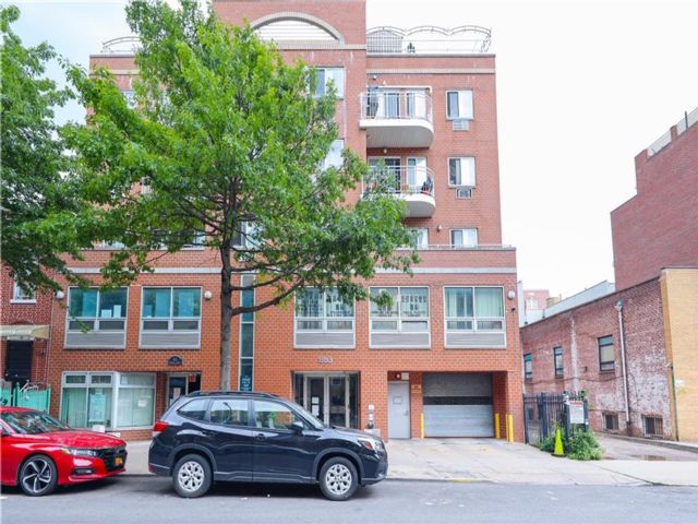 Studio,  0.00 BTH &nbsp;Office style home in Sunset Park