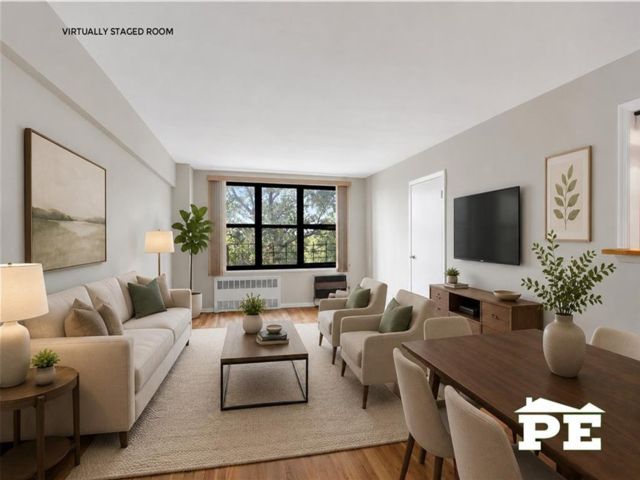  2 BR,  1.00 BTH &nbsp;Co-op style home in Old Mill Basin