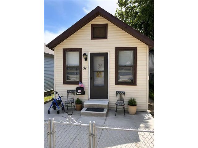  1 BR,  1.00 BTH &nbsp;Single family style home in New Dorp