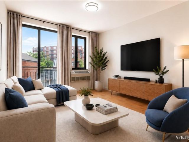  2 BR,  2.00 BTH &nbsp;Condominium style home in Middle Village