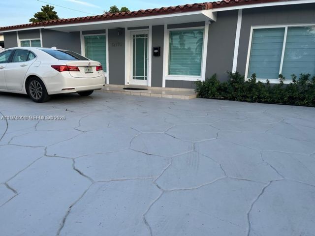  2 BR,  2.50 BTH &nbsp; style home in Miami