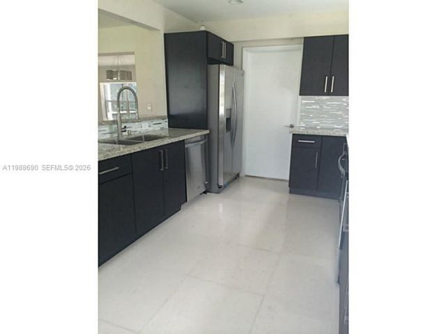  4 BR,  2.00 BTH &nbsp; style home in North Miami