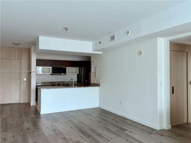  1 BR,  1.00 BTH &nbsp; style home in Miami