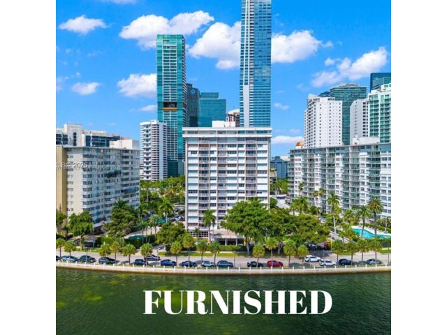  2 BR,  2.00 BTH &nbsp; style home in Miami