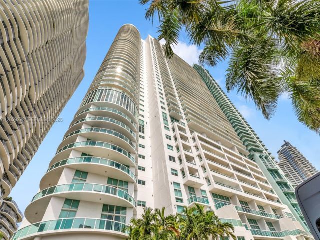  1 BR,  1.00 BTH &nbsp; style home in Miami