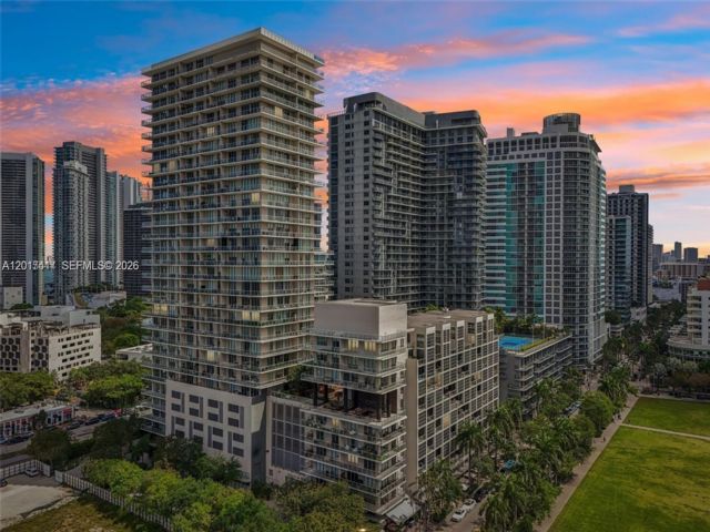  1 BR,  1.50 BTH &nbsp; style home in Miami