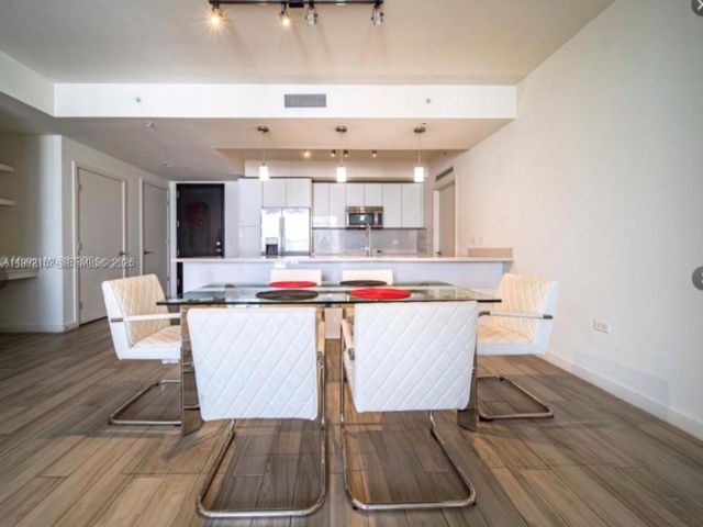  2 BR,  2.00 BTH &nbsp; style home in Miami