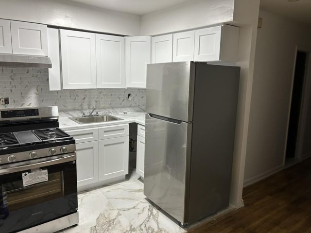  3 BR,  1.00 BTH &nbsp;Apartment style home in Bronx