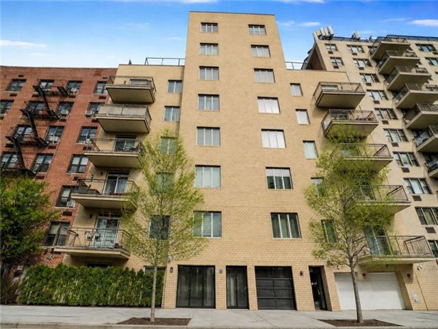 [Midwood Real Estate, listing number 3339954]