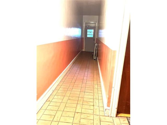 [PHOTO]