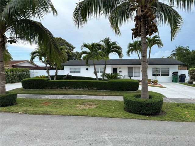  3 BR,  2.00 BTH &nbsp; style home in Cutler Bay