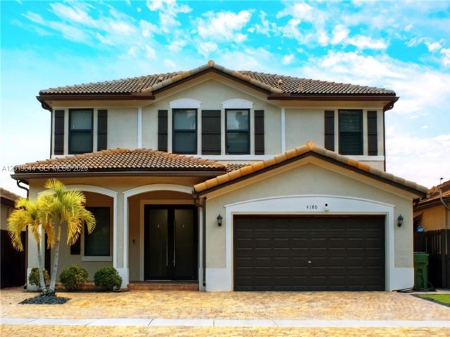  4 BR,  2.50 BTH &nbsp; style home in Homestead