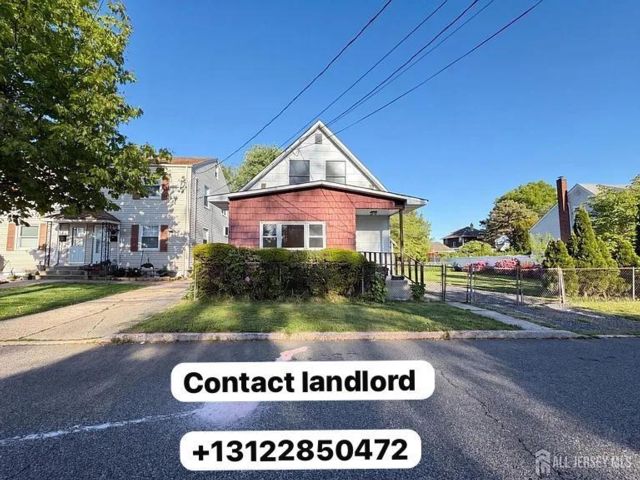 Studio,  1.00 BTH &nbsp;Single family style home in Woodbridge