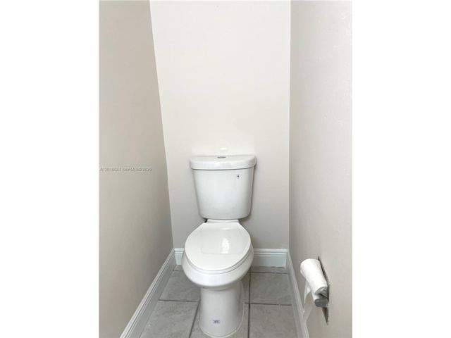 [PHOTO]