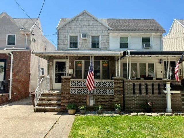 [Marine Park Real Estate, listing number 3340242]