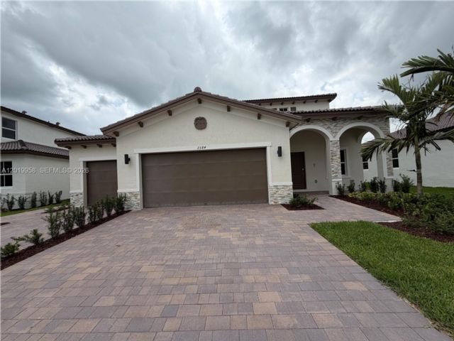  3 BR,  2.50 BTH &nbsp; style home in Homestead