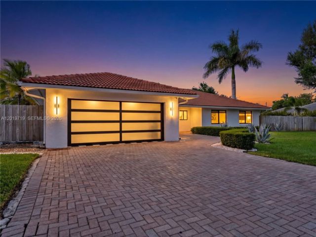  4 BR,  2.00 BTH &nbsp; style home in Homestead