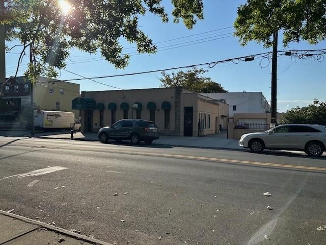 [Bensonhurst Real Estate, listing number 3340298]