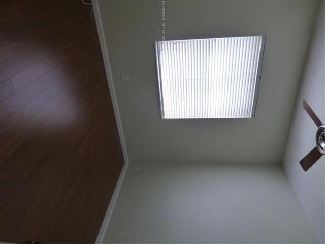 [PHOTO]