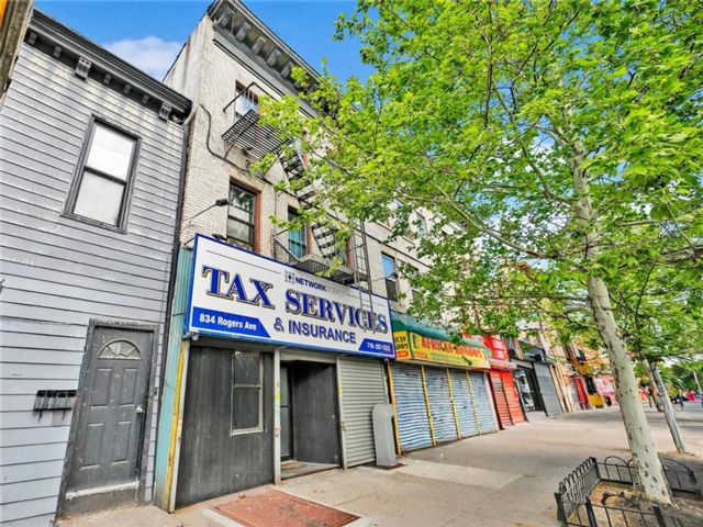 Studio,  0.00 BTH &nbsp;Mixed use style home in Flatbush
