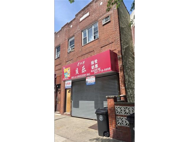 Studio,  0.00 BTH &nbsp;Store style home in Bensonhurst
