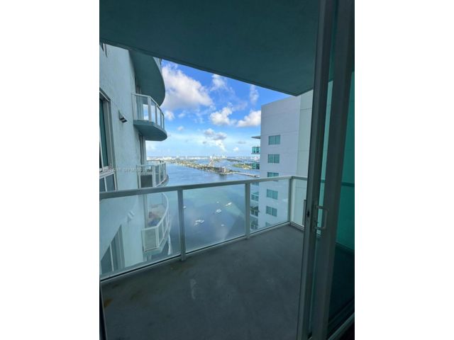  1 BR,  1.00 BTH &nbsp; style home in Miami