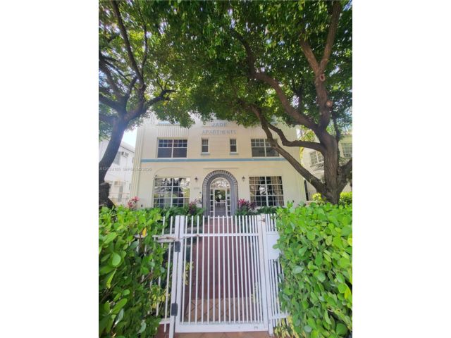  2 BR,  1.00 BTH &nbsp; style home in Carl Fisher