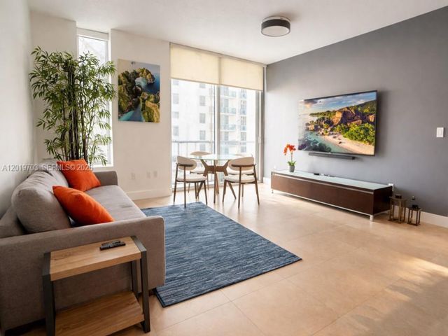  1 BR,  1.00 BTH &nbsp; style home in Miami