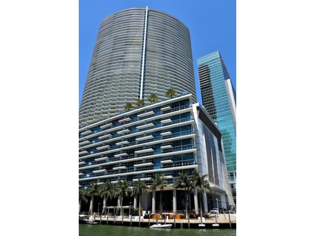  1 BR,  1.50 BTH &nbsp; style home in Miami