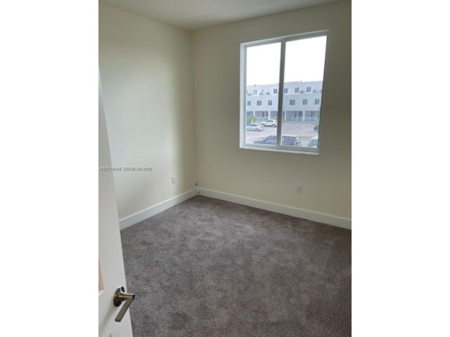  3 BR,  3.00 BTH &nbsp; style home in Medley