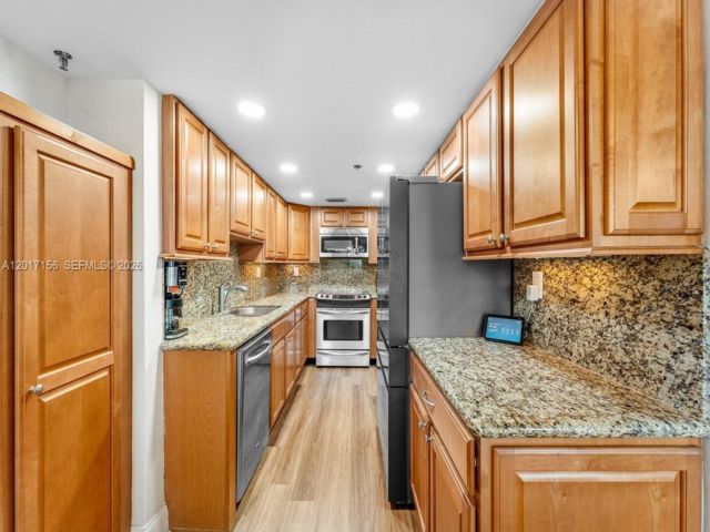  2 BR,  2.50 BTH &nbsp;Condo style home in North Palm Beach