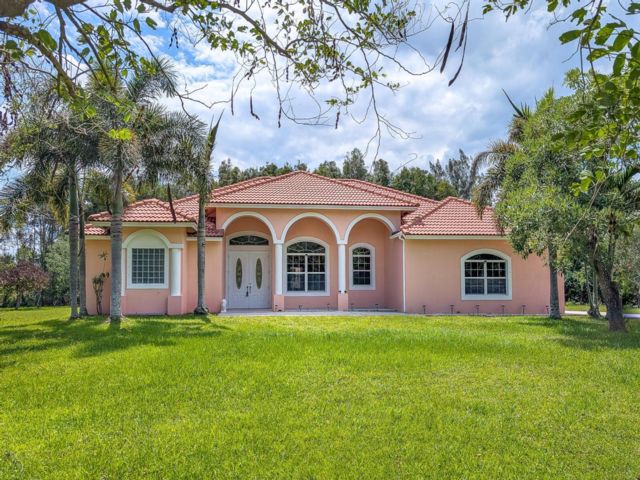  4 BR,  3.00 BTH &nbsp; style home in Palm Beach Gardens