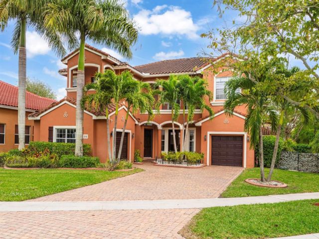  5 BR,  4.00 BTH &nbsp; style home in West Palm Beach