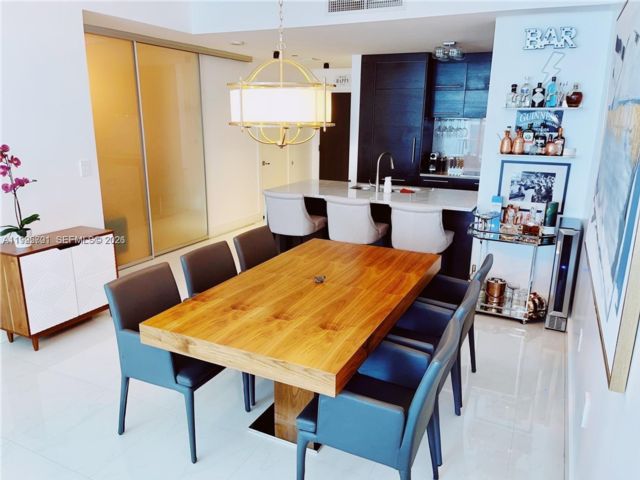  2 BR,  2.00 BTH &nbsp; style home in Miami