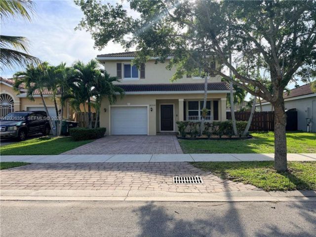  4 BR,  3.00 BTH &nbsp; style home in Homestead