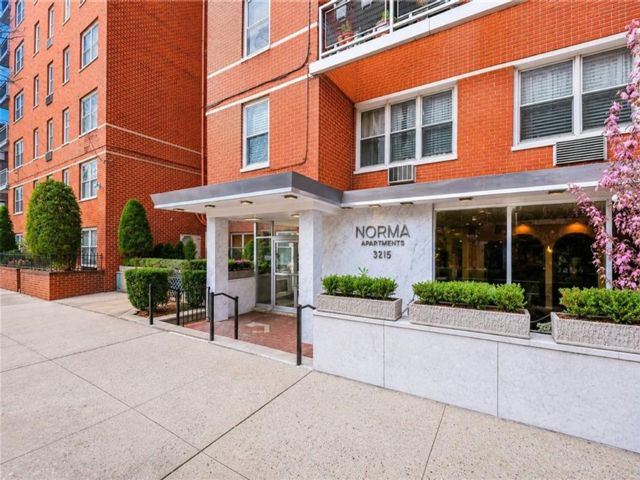 Studio,  1.00 BTH &nbsp;Co-op style home in East Flatbush