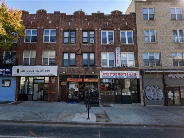 Studio,  0.00 BTH &nbsp;Store style home in Sunset Park