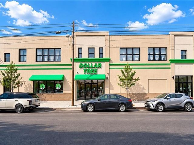 Studio,  0.00 BTH &nbsp;Commercial style home in Brownsville