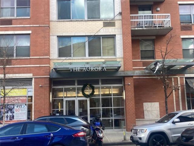  1 BR,  1.00 BTH &nbsp;Condominium style home in Melrose