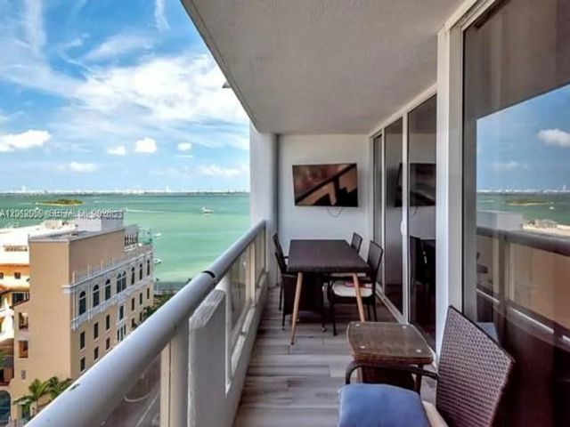 [Miami Real Estate, listing number 3341036]