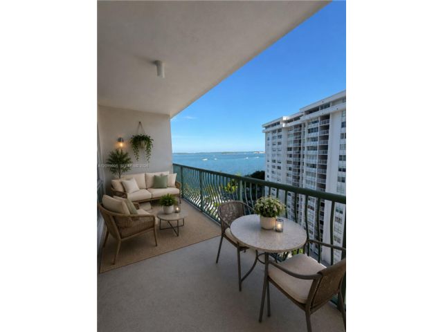  1 BR,  1.00 BTH &nbsp; style home in Miami