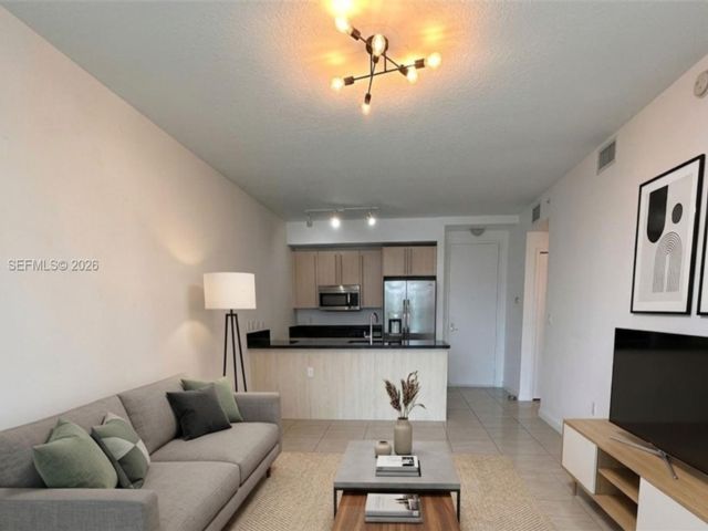  1 BR,  1.00 BTH &nbsp; style home in Miami