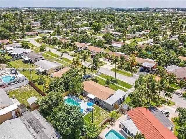  4 BR,  2.00 BTH &nbsp; style home in Deerfield Beach